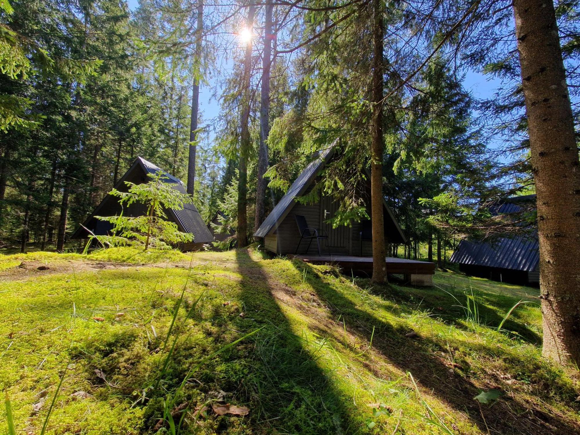 Hotel Liivakortsi Kaemping Romeda Esterno foto